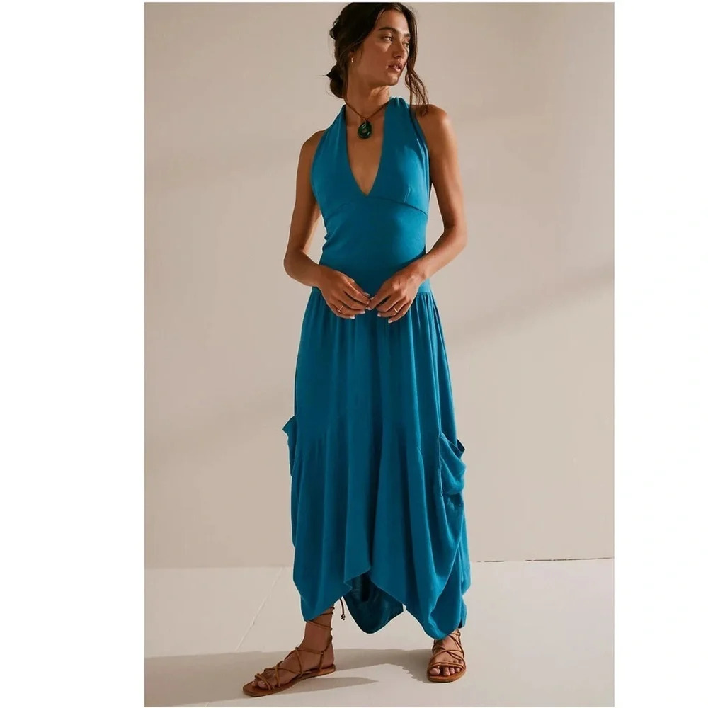 NWOT FREE PEOPLE FREE-EST HINATA CONVERTIBLE
MIDI DRESS
$169.94 $85